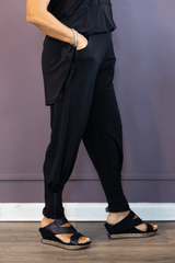 Dissa Pant