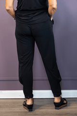 Dissa Pant
