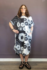 Contrast Crinkle Swirl Dress