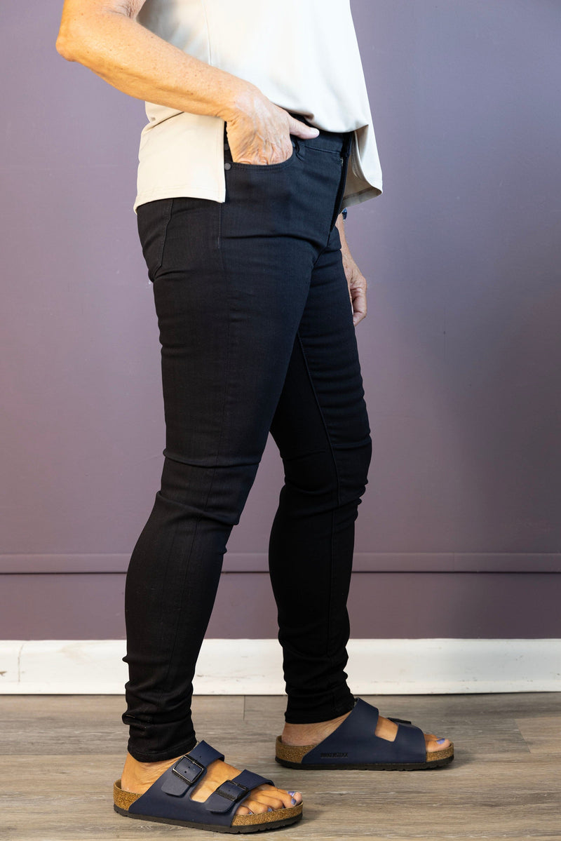 Abby Skinny (Black Rinse)