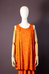 Exposed Hem Scripted Top