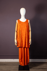 Exposed Hem Scripted Top