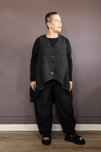 Siros Vest