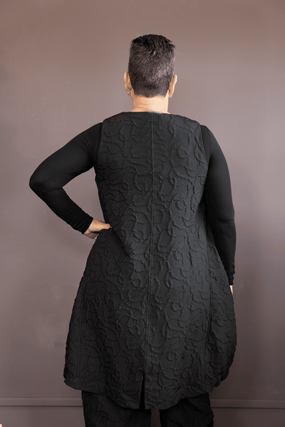 Siros Vest