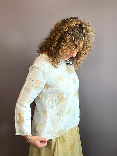Brush Stroke 3/4 Sleeve Splitback Top