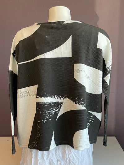 Black and White Boxy Long Sleeve Top