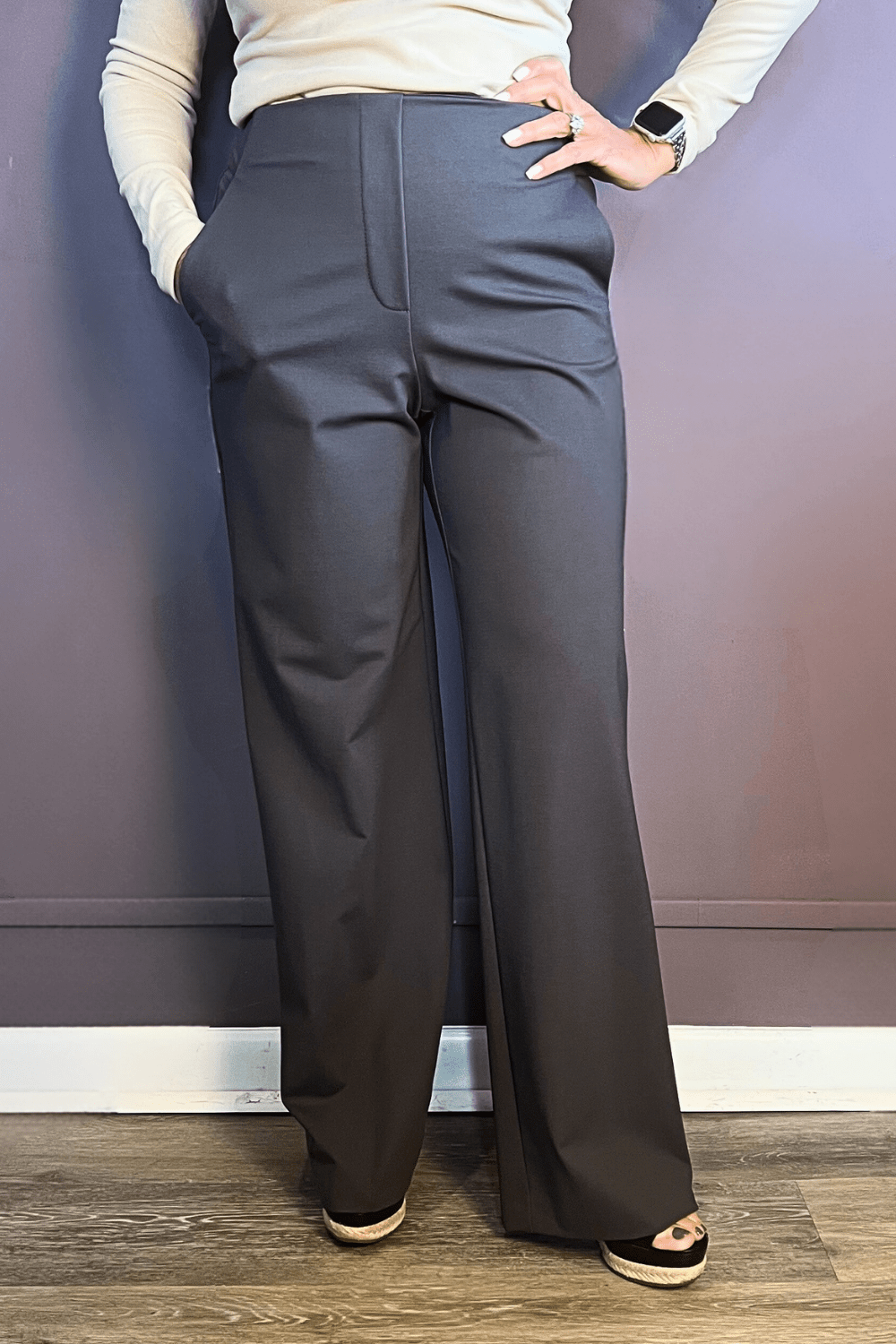Compression Wide Leg Pant