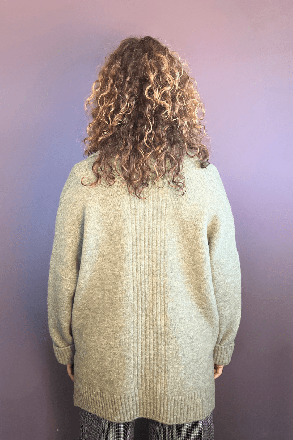 Ak13   Cardigan