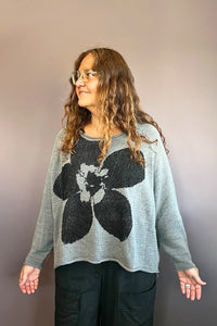 Flower Pullover