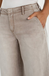 Weekender Crop Wide Leg