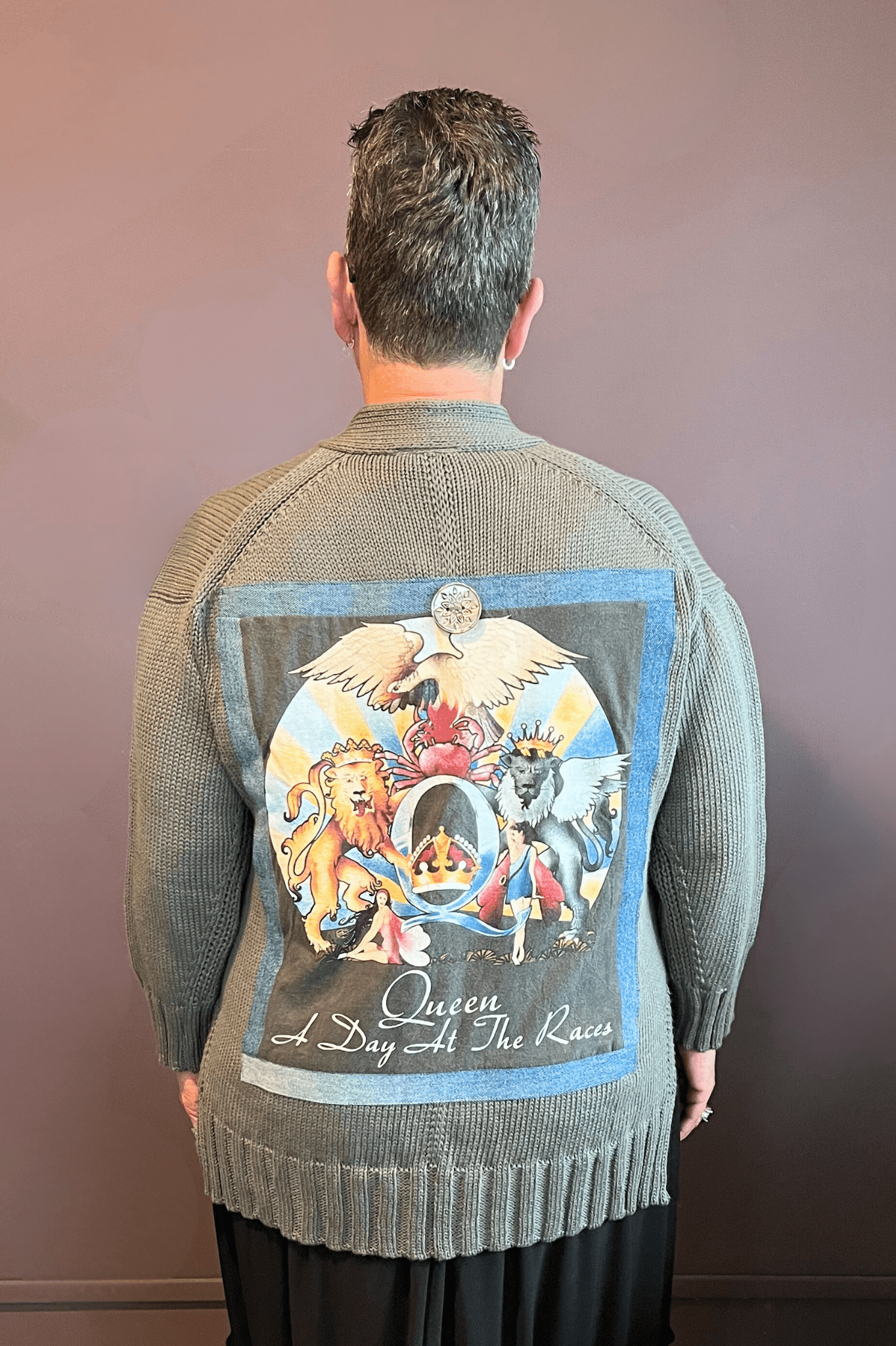 Rockstar Cardigan - Queen