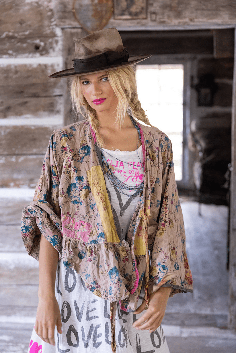 Quilted Lisa Lotte Piano Shawl