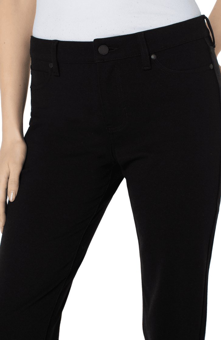 Madonna Slim (Black)