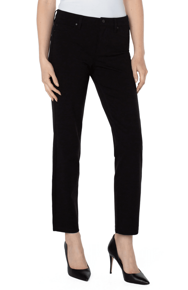 Madonna Slim (Black)