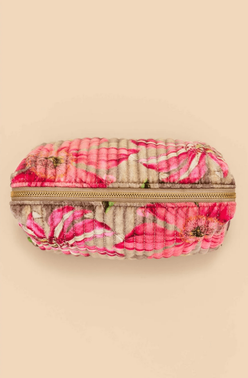 Oversized Botanicals Washbag
