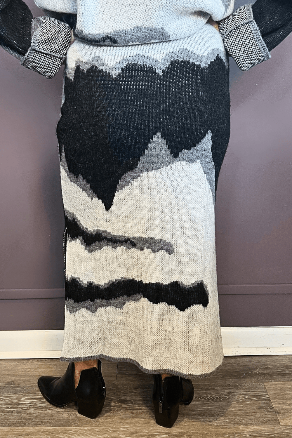 AK02 Skirt