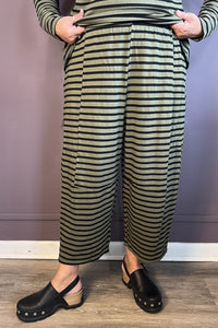 Balloon Crop Pant
