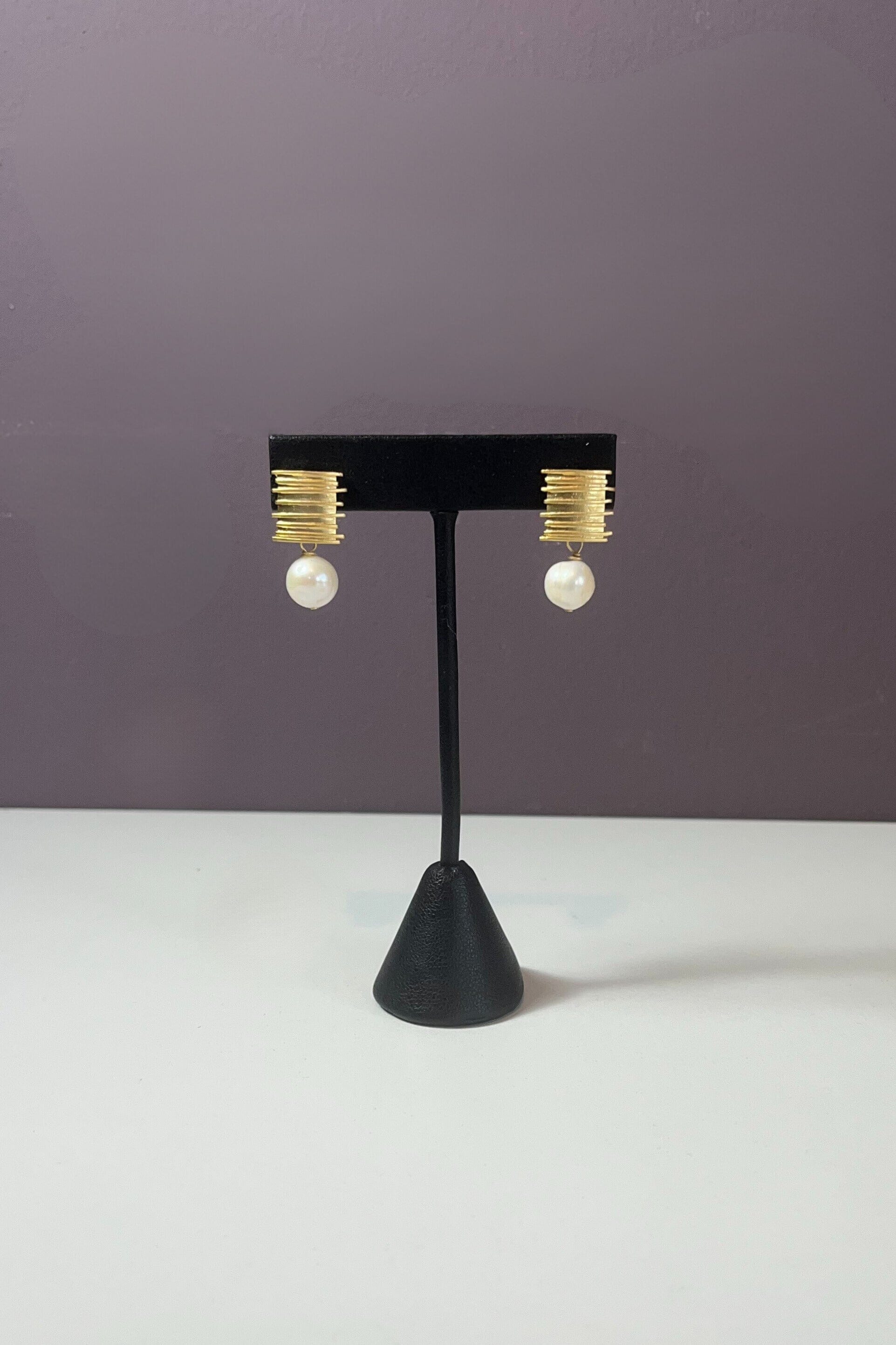 Beck Pearl Earrings
