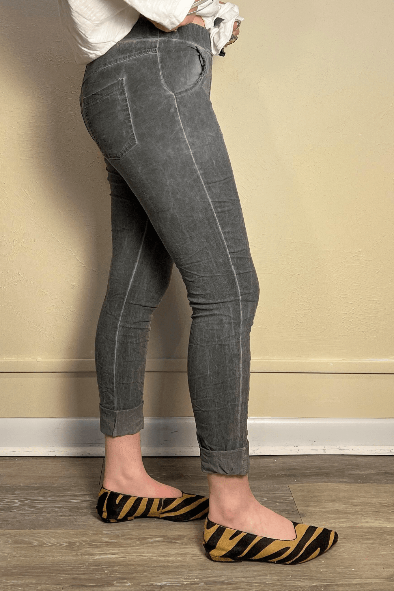 Drawstring Skinny Pull-On Pant