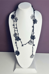 Daisy Lariat Necklace