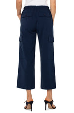 Hi-Rise Cargo Crop Pant