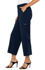 Hi-Rise Cargo Crop Pant