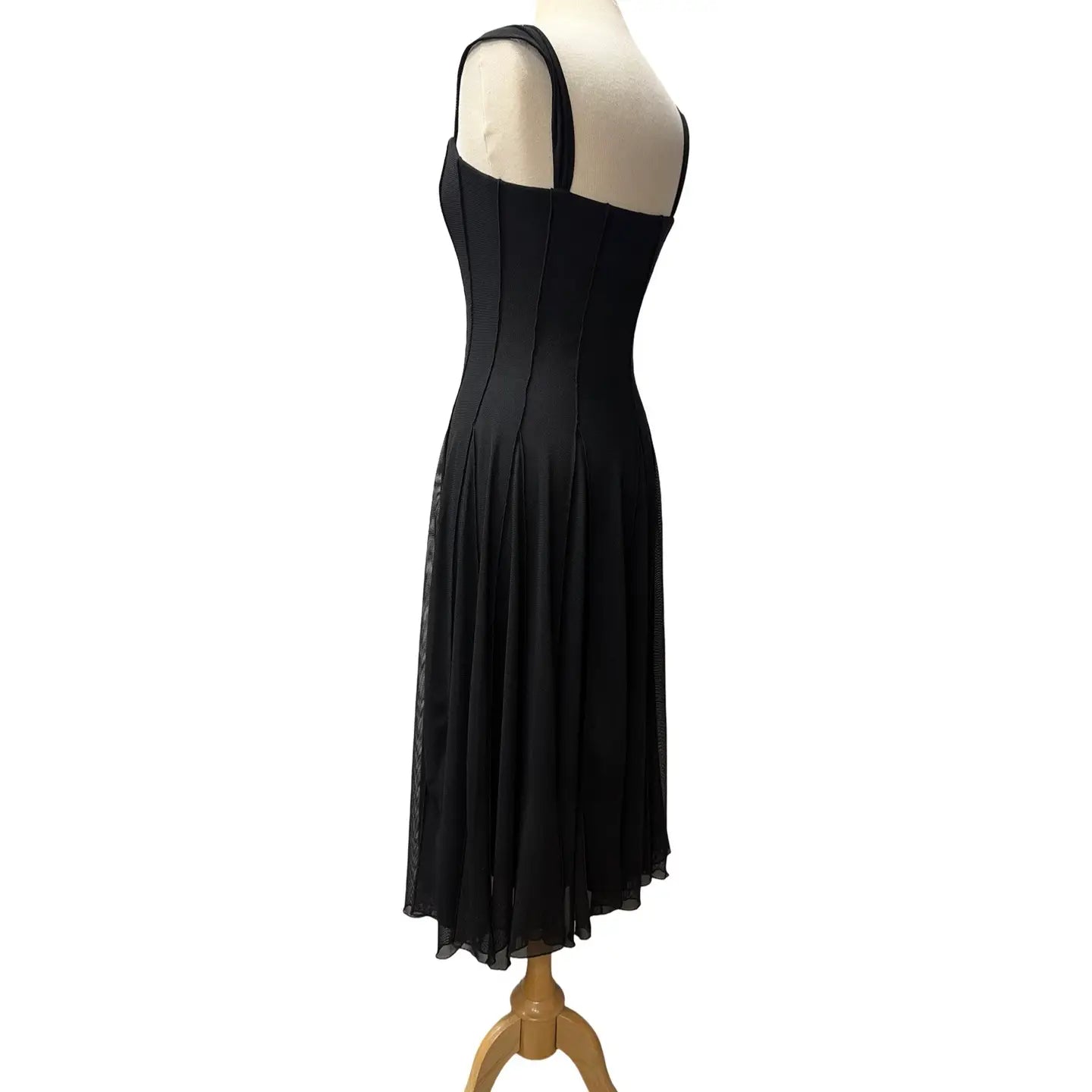 Maxima Sleeveless Tea Dress