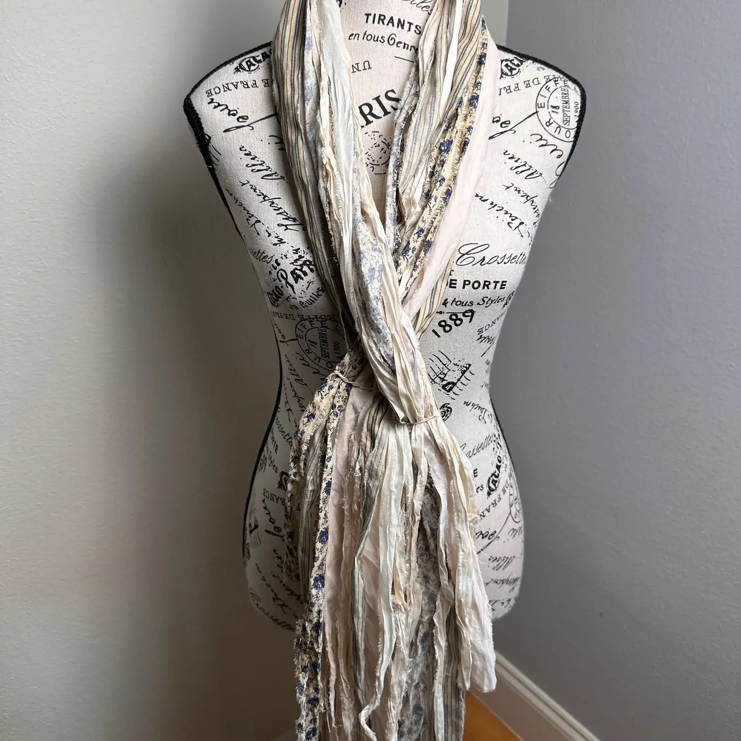 Prairie Fringe Scarf