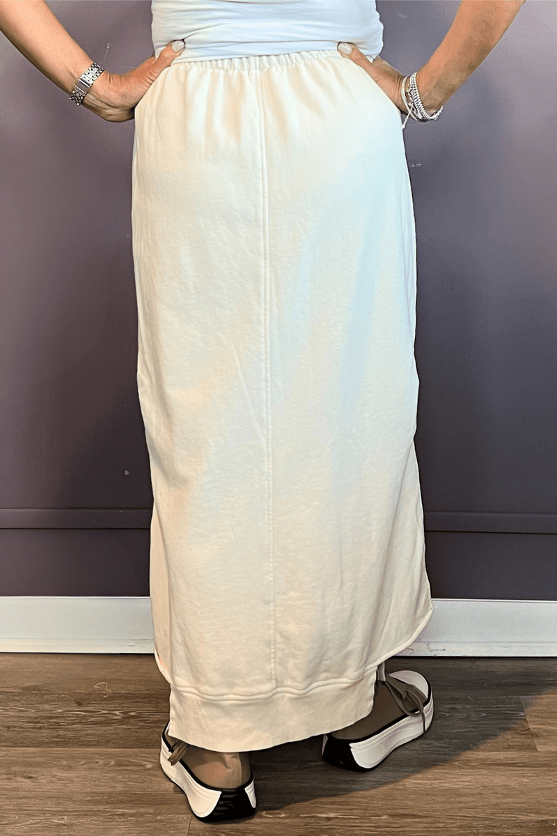 Cream Two-Pocket Skirt