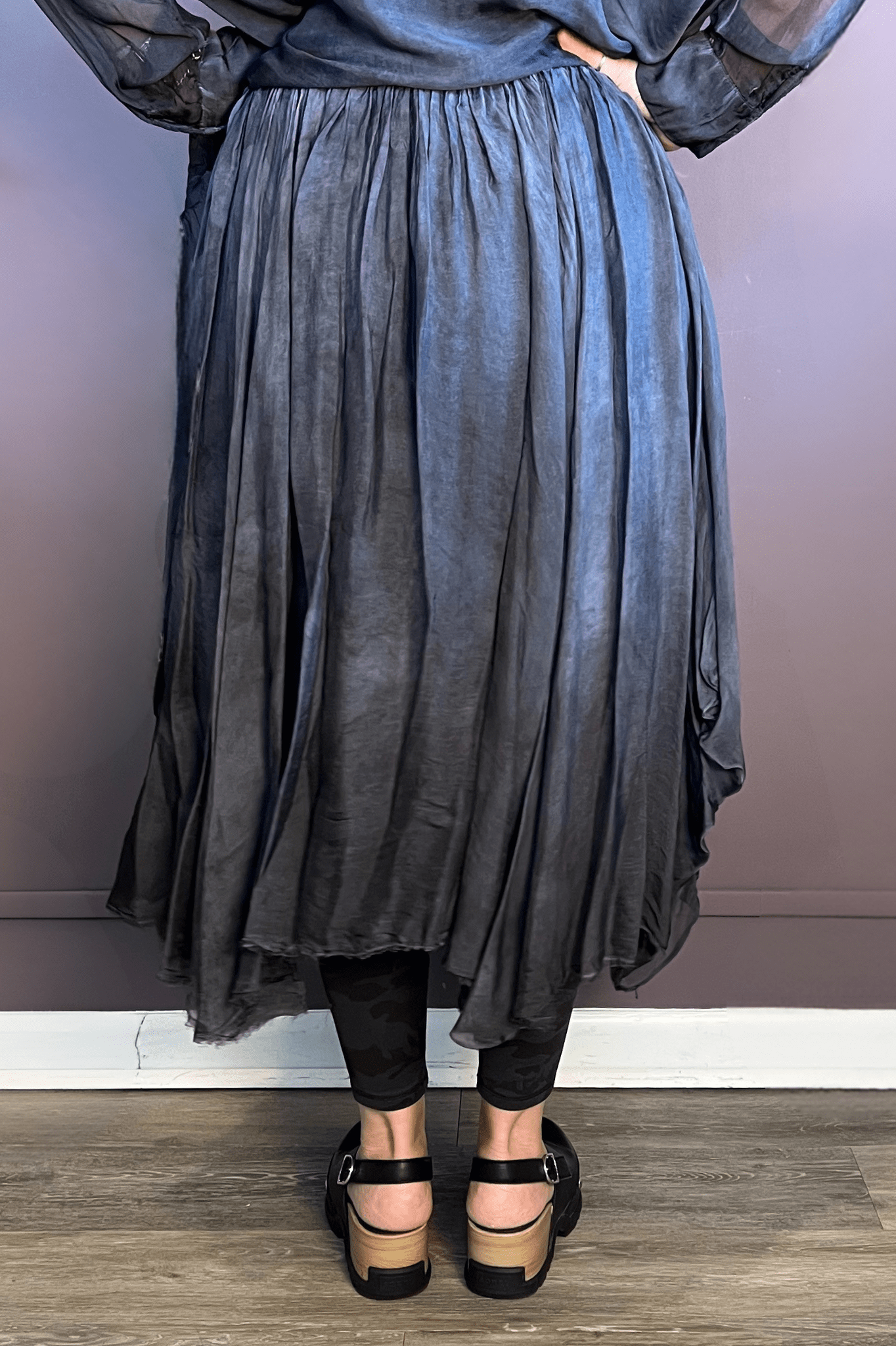 Trapezio Skirt (Midnight)
